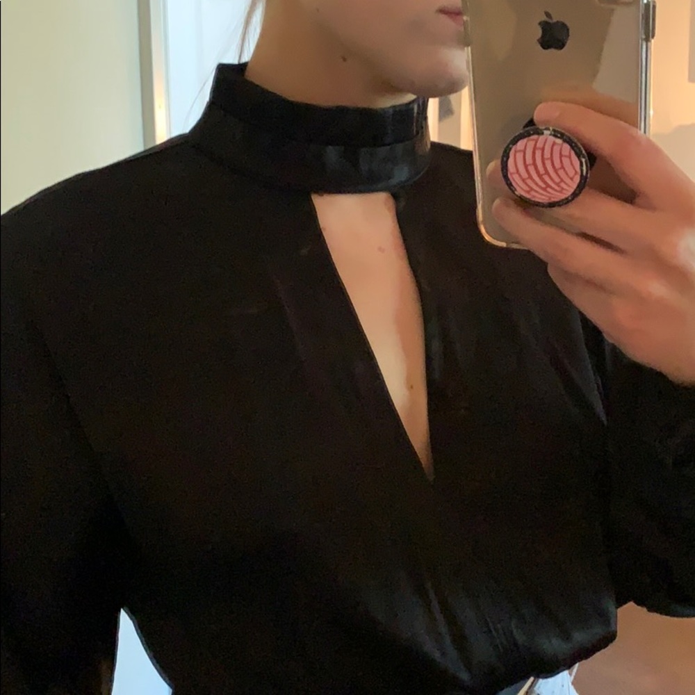 Black Blouse - Picture 2 of 8